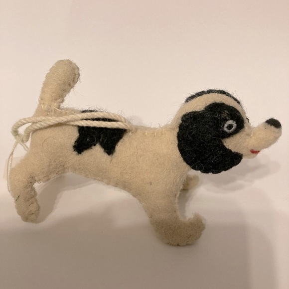 “TERRIER” Felted Dog Ornament - Picture 6 of 7